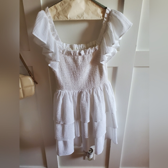 Express Ruffled Tiered Dress - Picture 4 of 5